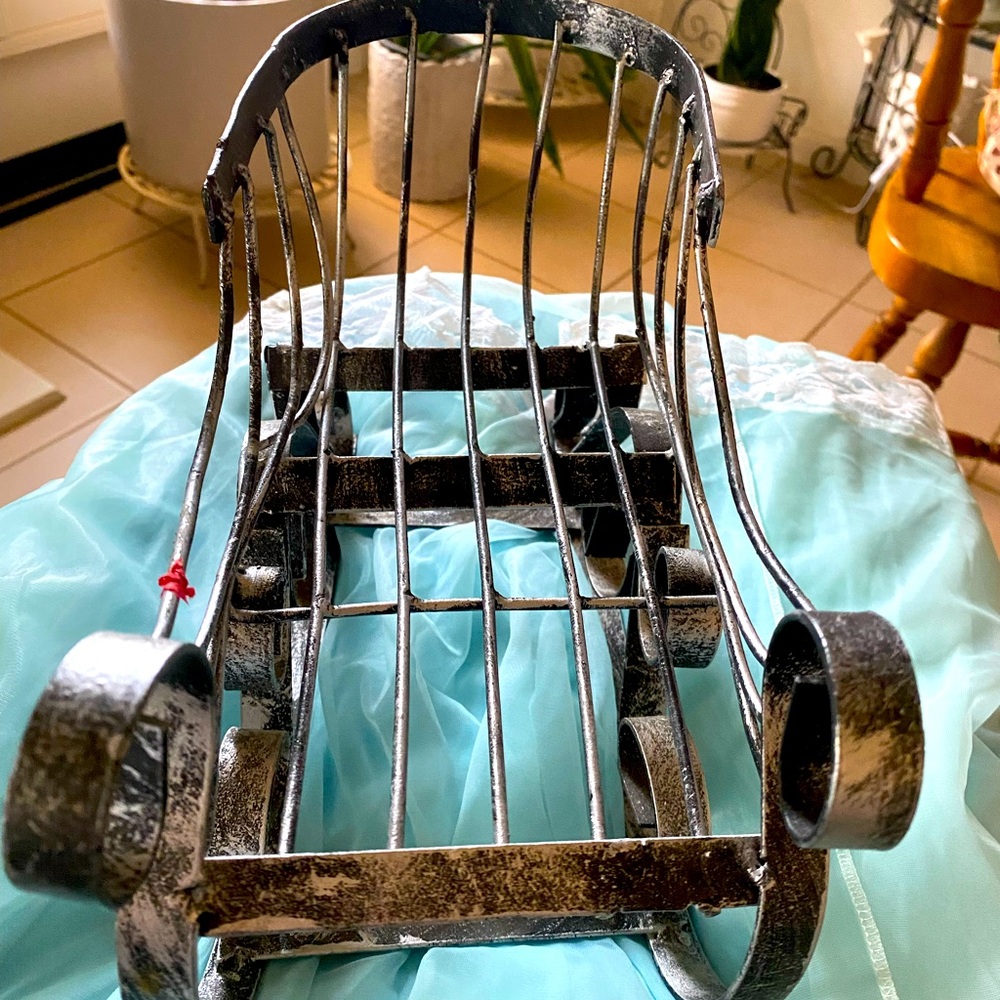LARGE METAL CHRISTMAS SLEIGH - Picture 5 of 5